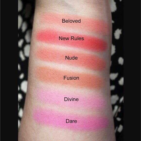 NIB Face Powder (Light 8), Blush, & Bronzer - Complexion Bundle - Picture 4 of 13